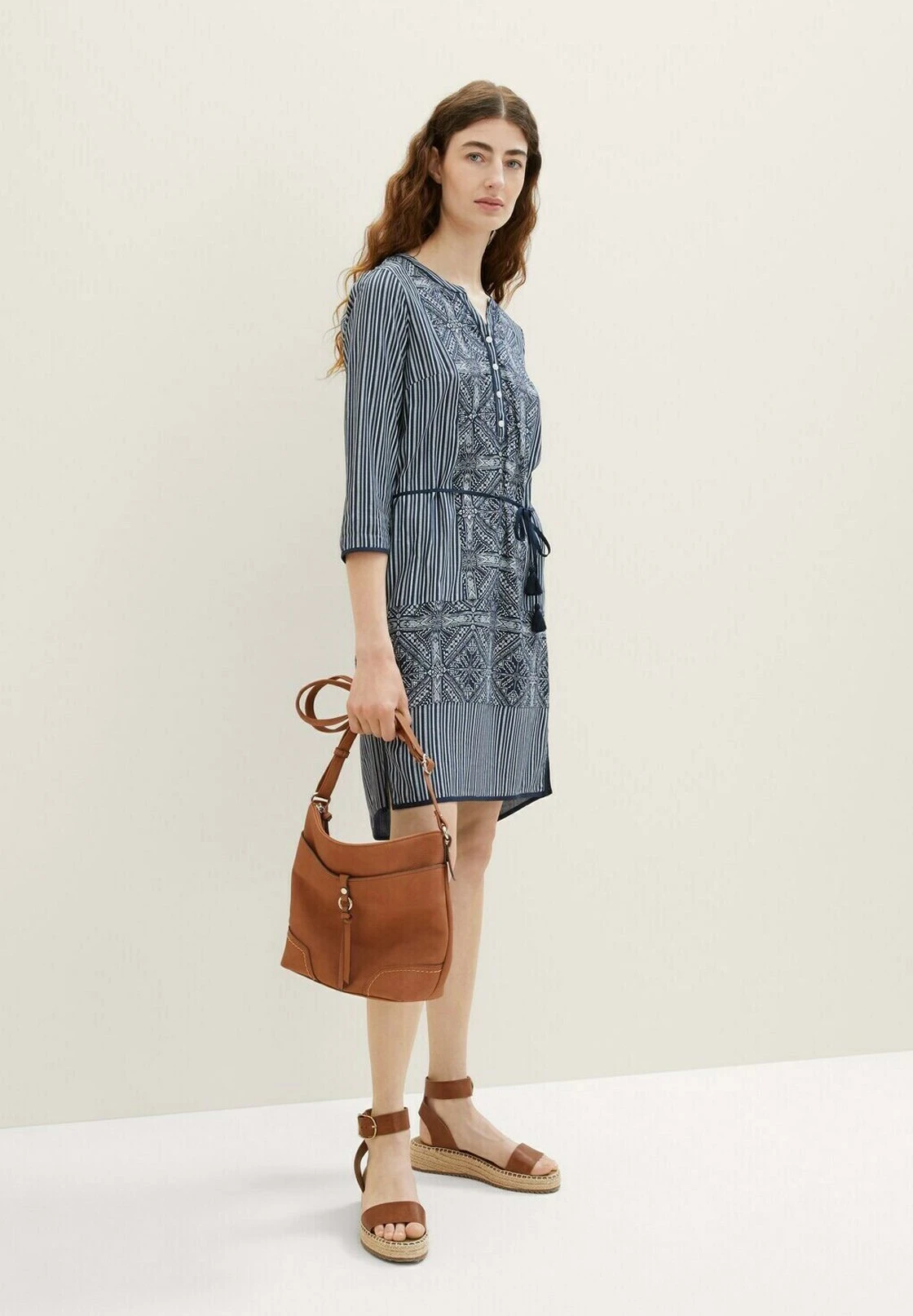 Tom Tailor Mit 2-Tone-Effekt - Borsa A Tracolla - Cognac 4 Tom Tailor Mit 2-Tone-Effekt - Borsa A Tracolla - Cognac - immagine 2