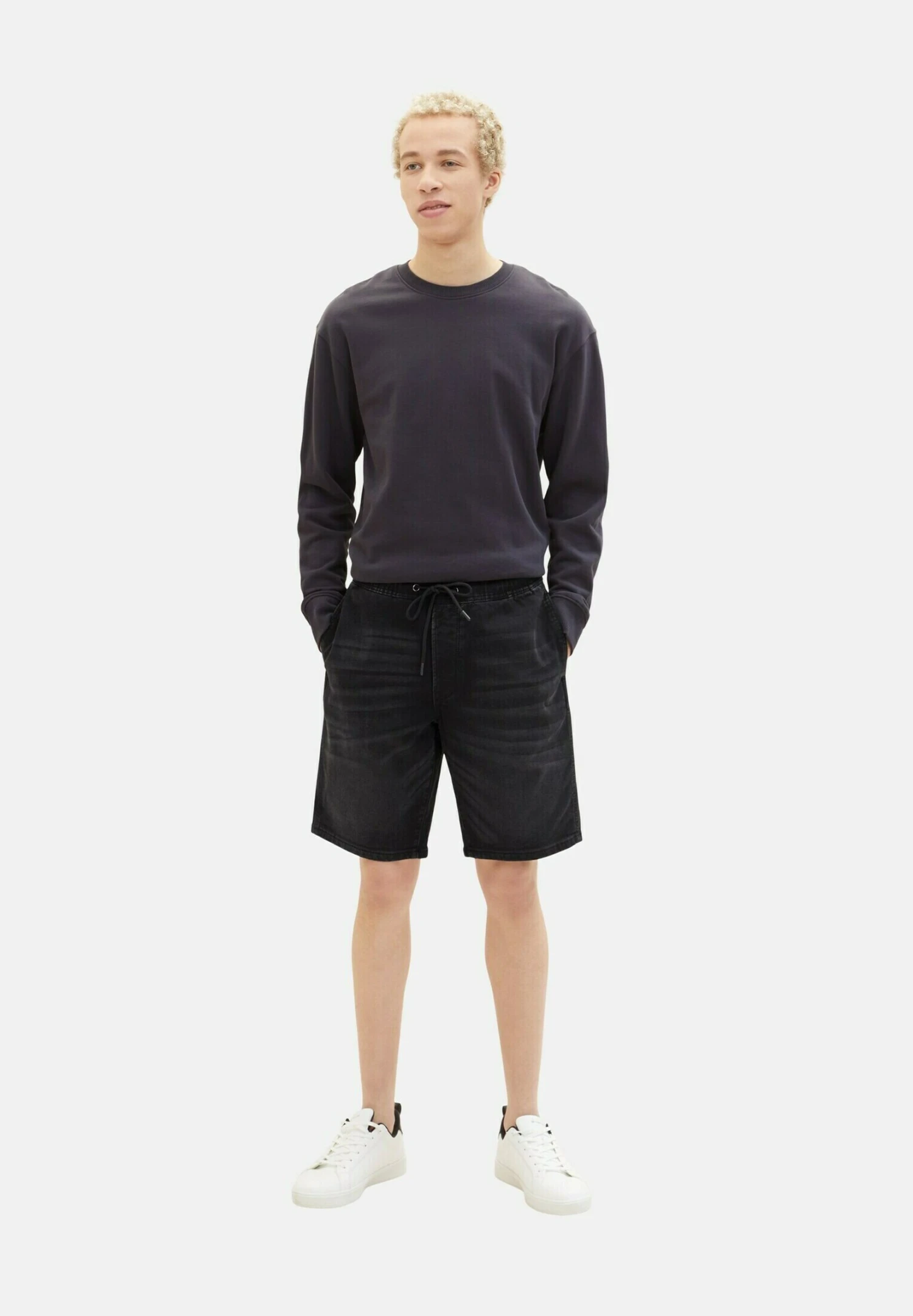 TOM TAILOR Denim Mit Elastischem BundShorts Di JeansUsed Dark Stone Black Denim Uomo Jeans TO722F0A0-Q11 7 TOM TAILOR Denim Mit Elastischem BundShorts Di JeansUsed Dark Stone Black Denim Uomo Jeans TO722F0A0-Q11 - immagine 5