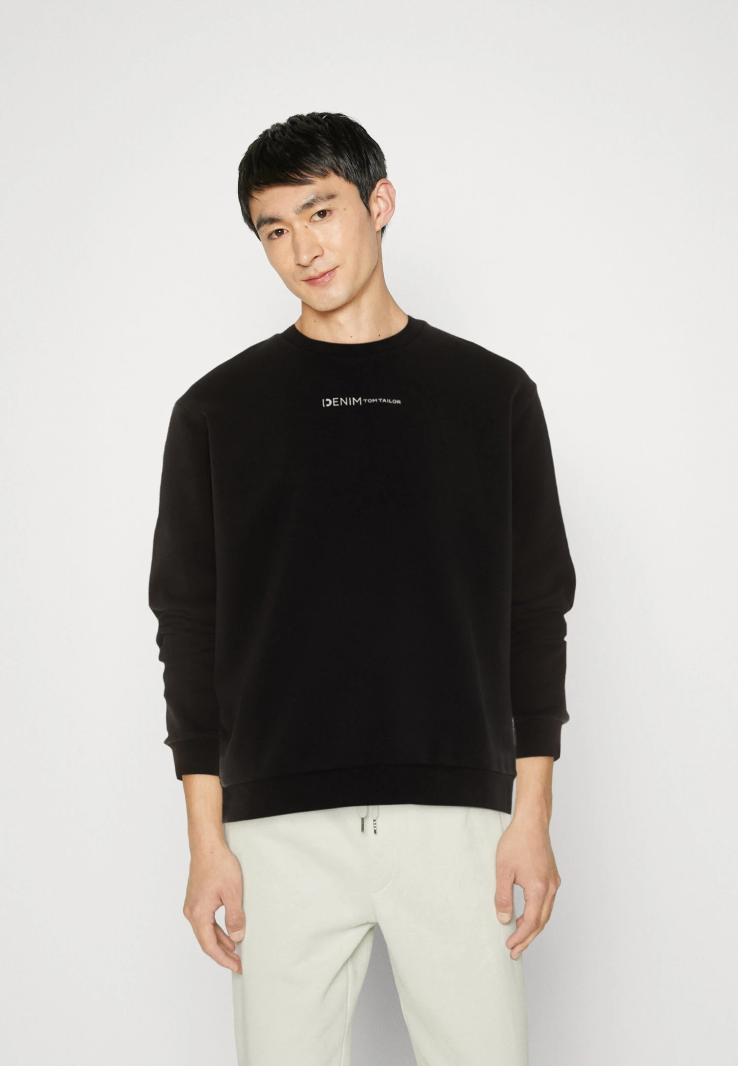 TOM TAILOR Denim FelpaBlack Uomo Maglieria E Felpe TO722S0GK-Q11 3 TOM TAILOR Denim FelpaBlack Uomo Maglieria E Felpe TO722S0GK-Q11