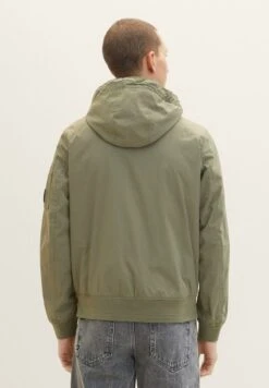 Tom Tailor Giacca LeggeraDusty Olive Green Uomo Giacche TO222T0E7-N11 -Tom Tailor a4e2c546a8fc4051bc0967dd64378ec1