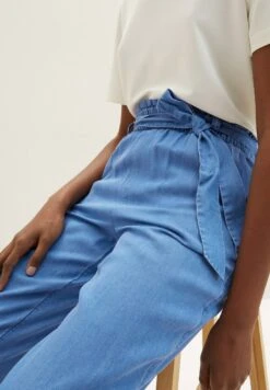 TOM TAILOR Denim Mit Elastischem BundPantaloniBright Mid Blue Chambray Donna Pantaloni TO721A0BL-K11 16 TOM TAILOR Denim Mit Elastischem BundPantaloniBright Mid Blue Chambray Donna Pantaloni TO721A0BL-K11 -Tom Tailor a7c794d557f64994ad60ddc3133c36d9