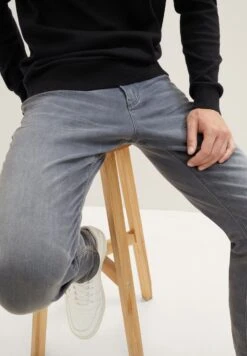 Tom Tailor Josh - Jeans Slim Fit - Grey Denim -Tom Tailor aa119f89928f40938cd0f9dcefa01a67
