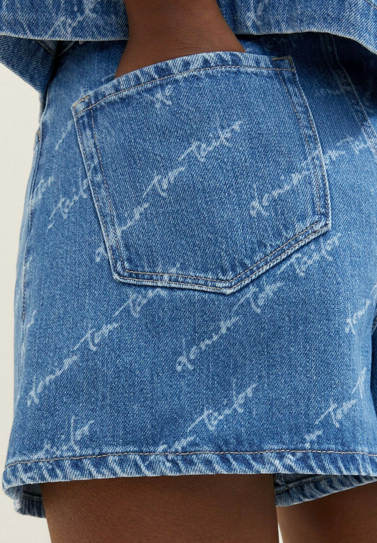 TOM TAILOR Denim Mit Logo PrintShorts Di JeansDenim Laser Print Donna Jeans TO721S03X-K11 9 TOM TAILOR Denim Mit Logo PrintShorts Di JeansDenim Laser Print Donna Jeans TO721S03X-K11 - immagine 7