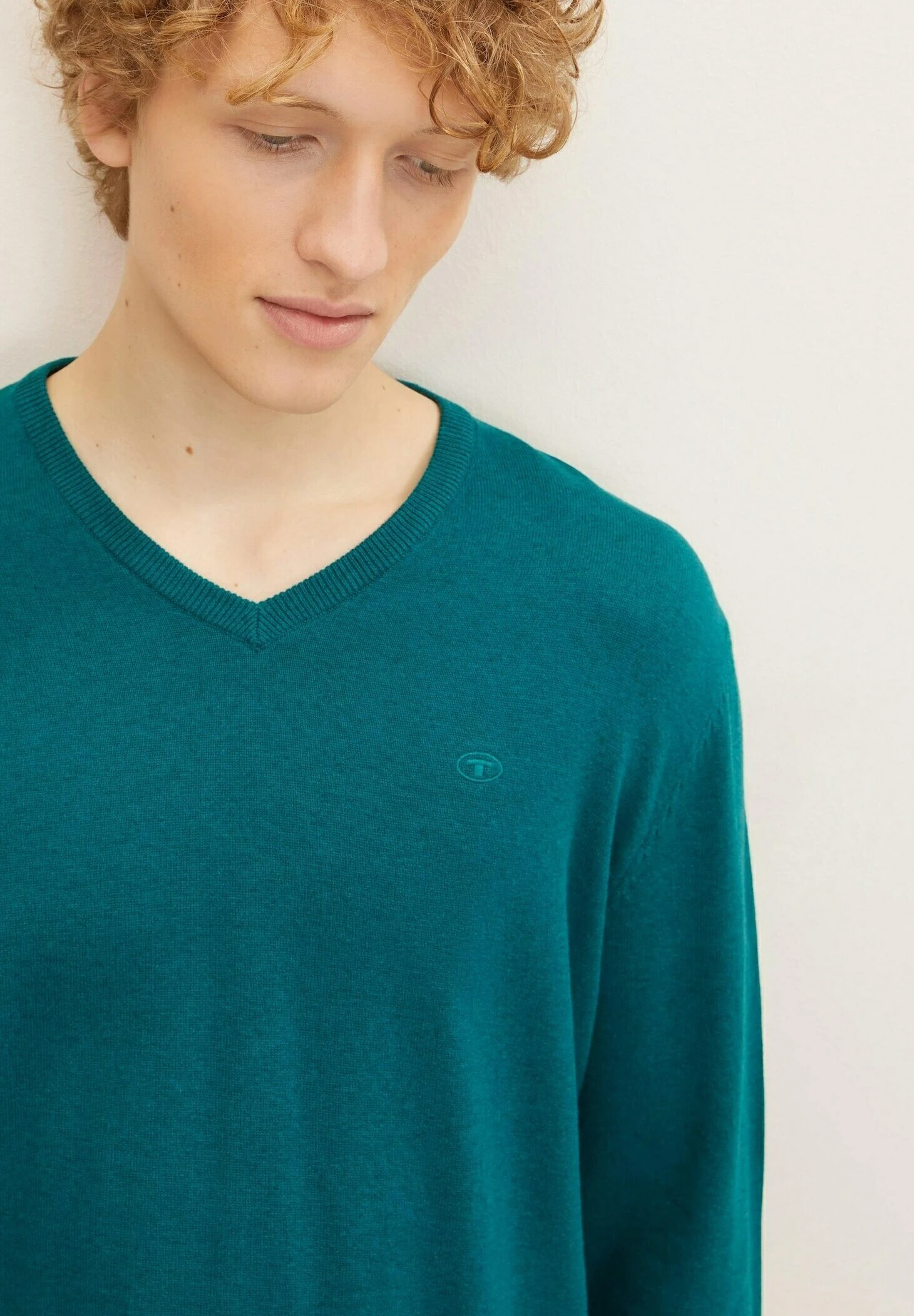 Tom Tailor Basic V Neck MaglioneLight Rough Green Melange Uomo Maglieria TO222Q0L0-P12 6 Tom Tailor Basic V Neck MaglioneLight Rough Green Melange Uomo Maglieria TO222Q0L0-P12 - immagine 4