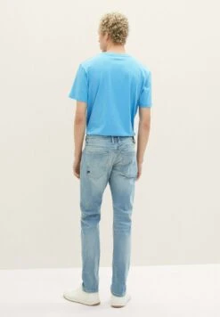 TOM TAILOR Denim Piers Slim Jeans Slim FitUsed Bleached Blue Denim Uomo Jeans TO722G0BS-K12 -Tom Tailor ad08c28638654f5098afb963401e040c