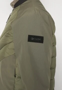 TOM TAILOR Denim Padded JacketGiubbotto BomberDusty Olive Green Uomo Giacche TO722T07U-M11 -Tom Tailor ad421d2b9965411b9890f6393f9b3fe0