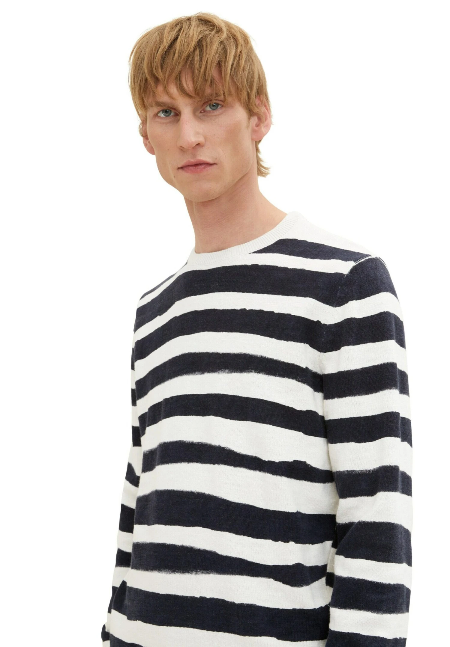 Tom Tailor MaglioneNavy Water Stripe Uomo Maglieria TO222Q0QV-K12 6 Tom Tailor MaglioneNavy Water Stripe Uomo Maglieria TO222Q0QV-K12 - immagine 4