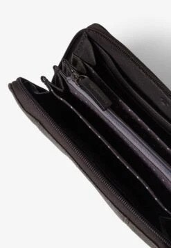 Tom Tailor JunaPortafoglioGrey Donna Portafogli E Portachiavi TO251F04Z-C11 9 Tom Tailor JunaPortafoglioGrey Donna Portafogli E Portachiavi TO251F04Z-C11 -Tom Tailor b1f250520ee4417d8f64617e7db862f7