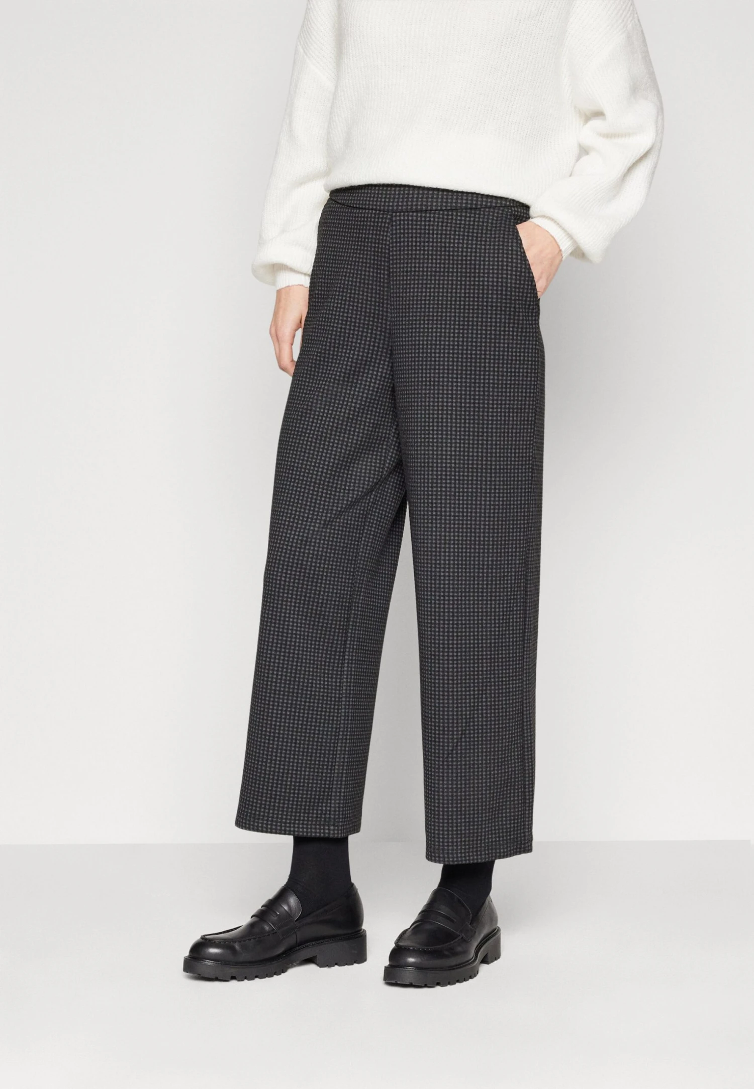 Tom Tailor Pants CulottePantaloniGrey Black Donna Pantaloni TO221A0IV-Q11 3 Tom Tailor Pants CulottePantaloniGrey Black Donna Pantaloni TO221A0IV-Q11