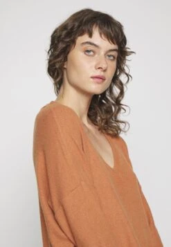 TOM TAILOR Denim Loose V NeckMaglioneRusty Amber Donna Maglieria TO721I0JC-O11 -Tom Tailor b4282b058500422da9d863f3d3ffef5b