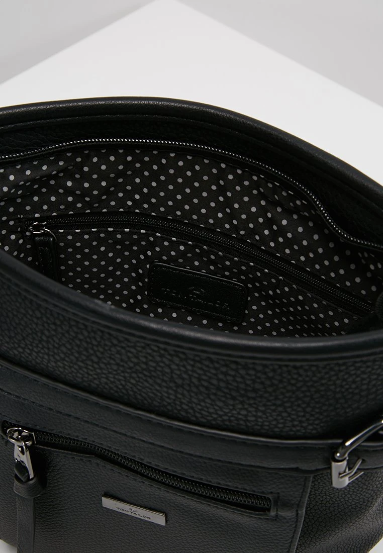 Tom Tailor Juna CrossbagBorsa A TracollaBlack Donna Borse TO251H0IF-Q11 7 Tom Tailor Juna CrossbagBorsa A TracollaBlack Donna Borse TO251H0IF-Q11 - immagine 5