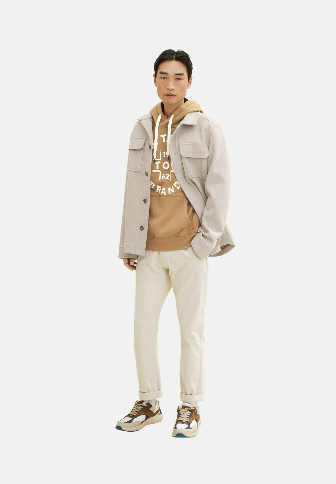 Tom Tailor Mit Kapuze Und LogoprintFelpa Con CappuccioOtter Brown Uomo Maglieria E Felpe TO222S0F9-O11 4 Tom Tailor Mit Kapuze Und LogoprintFelpa Con CappuccioOtter Brown Uomo Maglieria E Felpe TO222S0F9-O11 - immagine 2