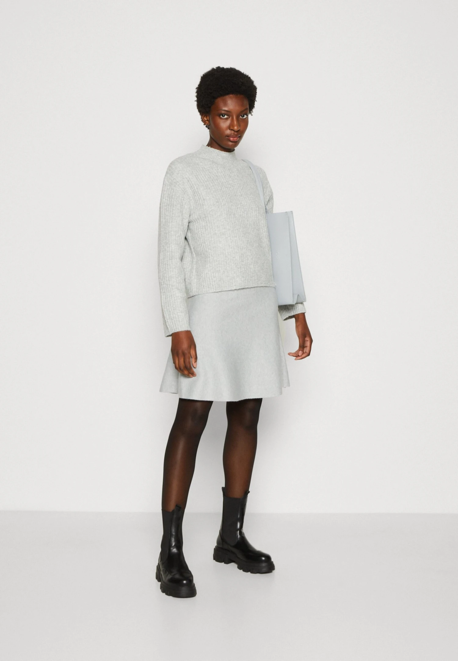 TOM TAILOR Denim Skater SkirtGonna A CampanaBasic Light Grey Melange Donna Gonne TO721B07K-C12 4 TOM TAILOR Denim Skater SkirtGonna A CampanaBasic Light Grey Melange Donna Gonne TO721B07K-C12 - immagine 2