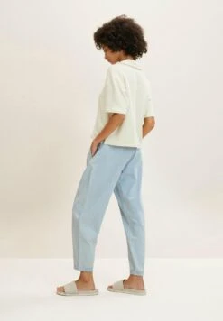 TOM TAILOR Denim Jeans Tapered FitUsed Light Stone Blue Denim Donna Jeans TO721N0AD-K11 -Tom Tailor b6b8a6b4fa90463dbc04f9f4035e25ff