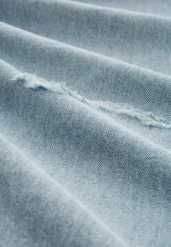 TOM TAILOR Denim Jeans A SigarettaDestroyed Bleached Blue Denim Uomo Jeans TO722G0BR-K13 -Tom Tailor b99786b7b18e4e1b8259075db051cebd