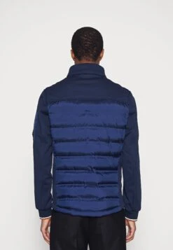 Tom Tailor Decorative Hybrid JacketGiacca LeggeraSky Captain Blue Uomo Giacche TO222T0B2-K11 -Tom Tailor bb853424dc4c4b1abab6f3b4b3938ffa