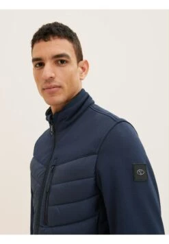 Tom Tailor HybridGiacca Da Mezza StagioneSky Captain Blue Uomo Giacche TO222T0E4-K11 11 Tom Tailor HybridGiacca Da Mezza StagioneSky Captain Blue Uomo Giacche TO222T0E4-K11 -Tom Tailor bcf52816302541ee9cc0f0a606710c8f