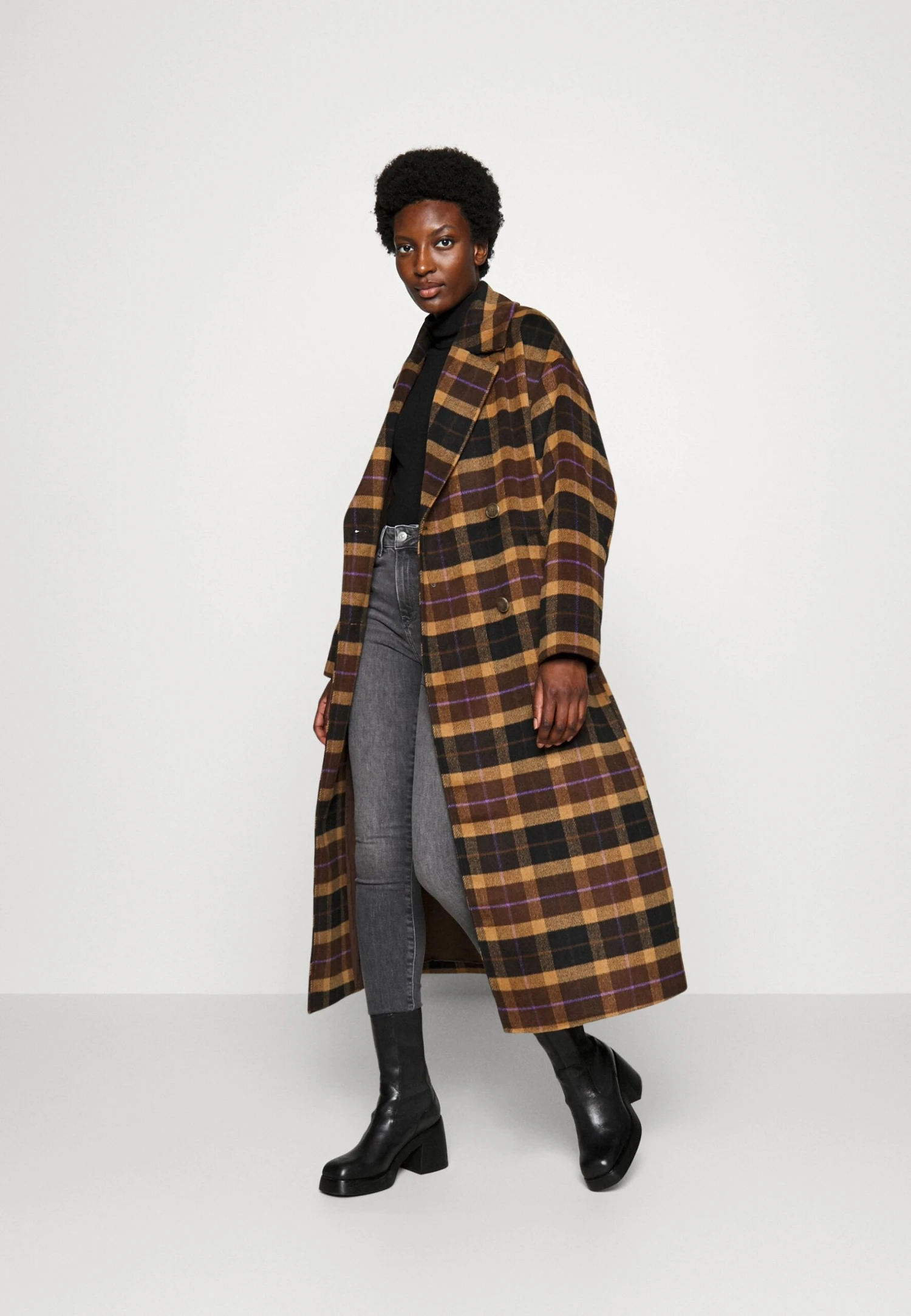 TOM TAILOR Denim Loose Belted CoatCappotto ClassicoBrown Donna Cappotti TO721U059-O11 4 TOM TAILOR Denim Loose Belted CoatCappotto ClassicoBrown Donna Cappotti TO721U059-O11 - immagine 2