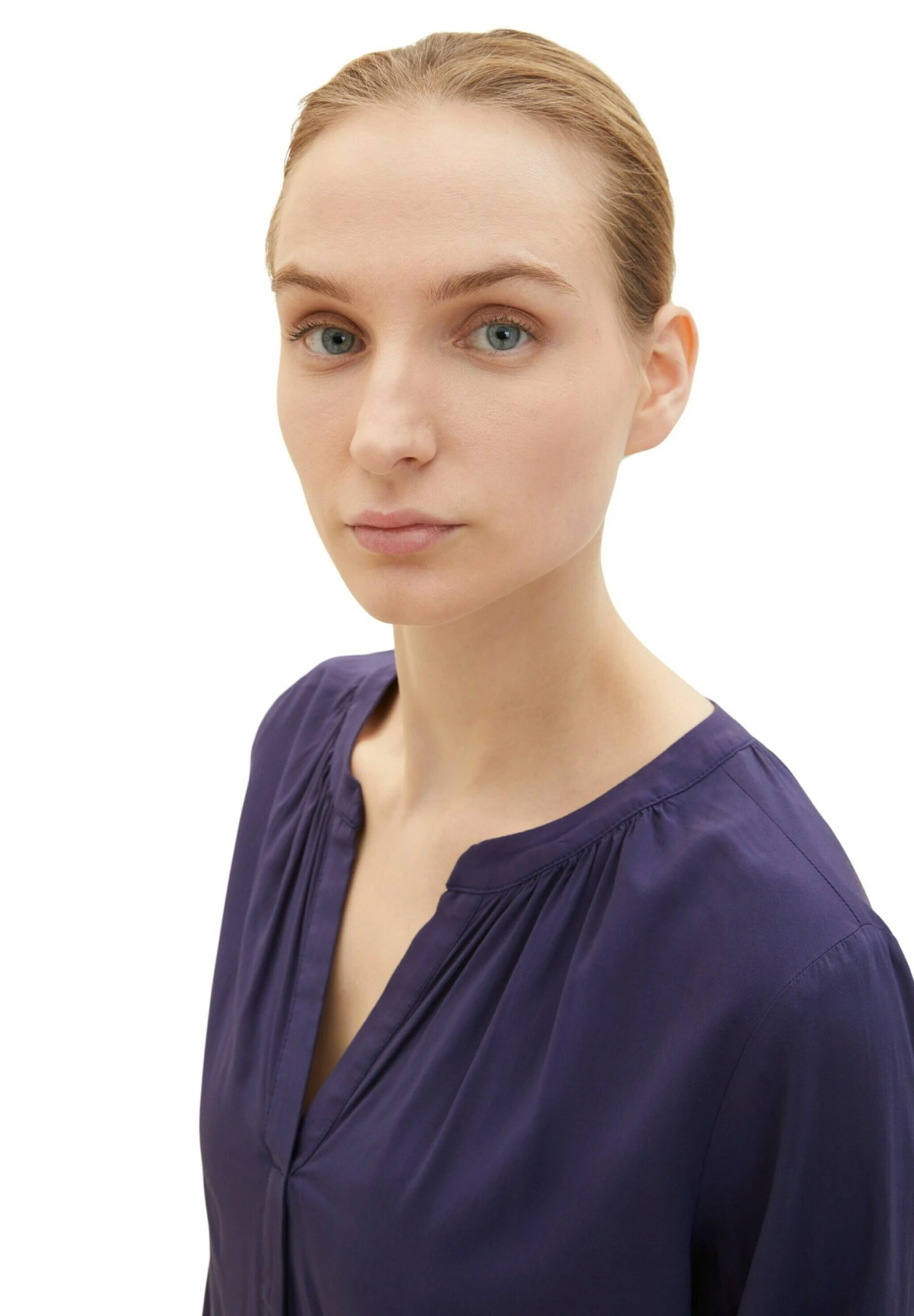 Tom Tailor With Smock DetaillCamicettaAtlantic Ocean Blue Donna Camicie E Bluse TO221E15C-K11 7 Tom Tailor With Smock DetaillCamicettaAtlantic Ocean Blue Donna Camicie E Bluse TO221E15C-K11 - immagine 5