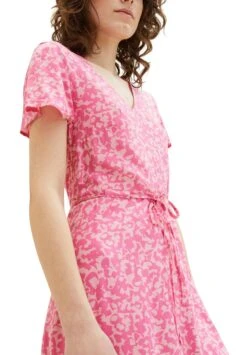 Tom Tailor Midi Mit StoffgürtelVestito EstivoPink Geo Design Donna Vestiti TO221C0QQ-J12 -Tom Tailor c3edfb0373df4137b0fa7dc2d053ecf5