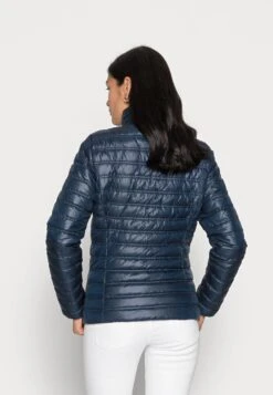 Tom Tailor Ultra Light Weight JacketGiacca Da Mezza StagioneSky Captain Blue Donna Giacche E Blazer TO221U05O-K11 -Tom Tailor d541d03c91a04fef8deaa83f8bf8f485