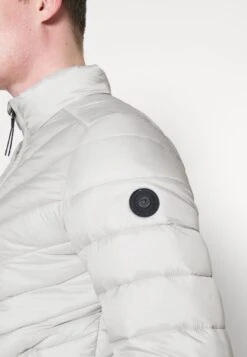 Tom Tailor Lightweight JacketGiacca Da Mezza StagioneRough Grey Uomo Giacche TO222T0AW-C11 -Tom Tailor d5eba8e5ad06483ab5ce6e7125710015