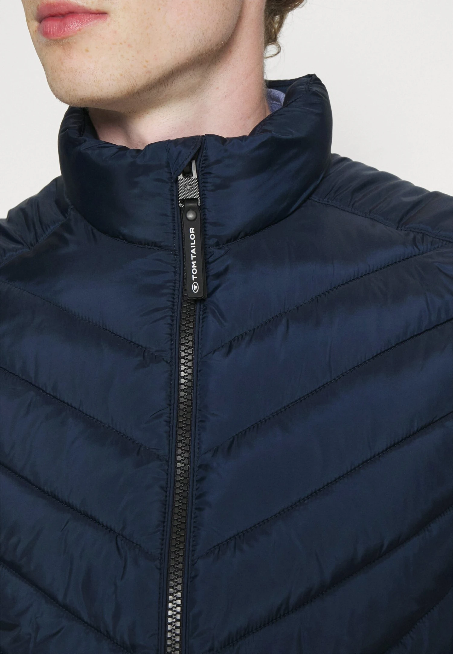 Tom Tailor Light WeightSmanicatoSky Captain Blue Uomo Giacche TO222T0DF-K11 8 Tom Tailor Light WeightSmanicatoSky Captain Blue Uomo Giacche TO222T0DF-K11 - immagine 6