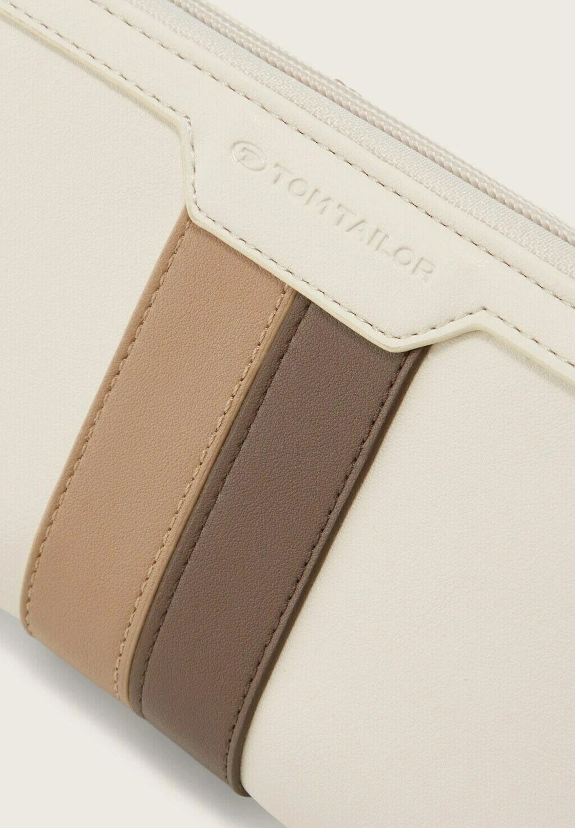 Tom Tailor Mit StreifenapplikationPortafoglioMixed Beige Donna Portafogli E Portachiavi TO251F084-B11 6 Tom Tailor Mit StreifenapplikationPortafoglioMixed Beige Donna Portafogli E Portachiavi TO251F084-B11 - immagine 4