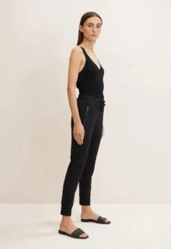 Tom Tailor PantaloniDeep Black Donna Pantaloni TO221A0HI-Q11 -Tom Tailor e18851aea14842b09f4d7abb9bf2699e