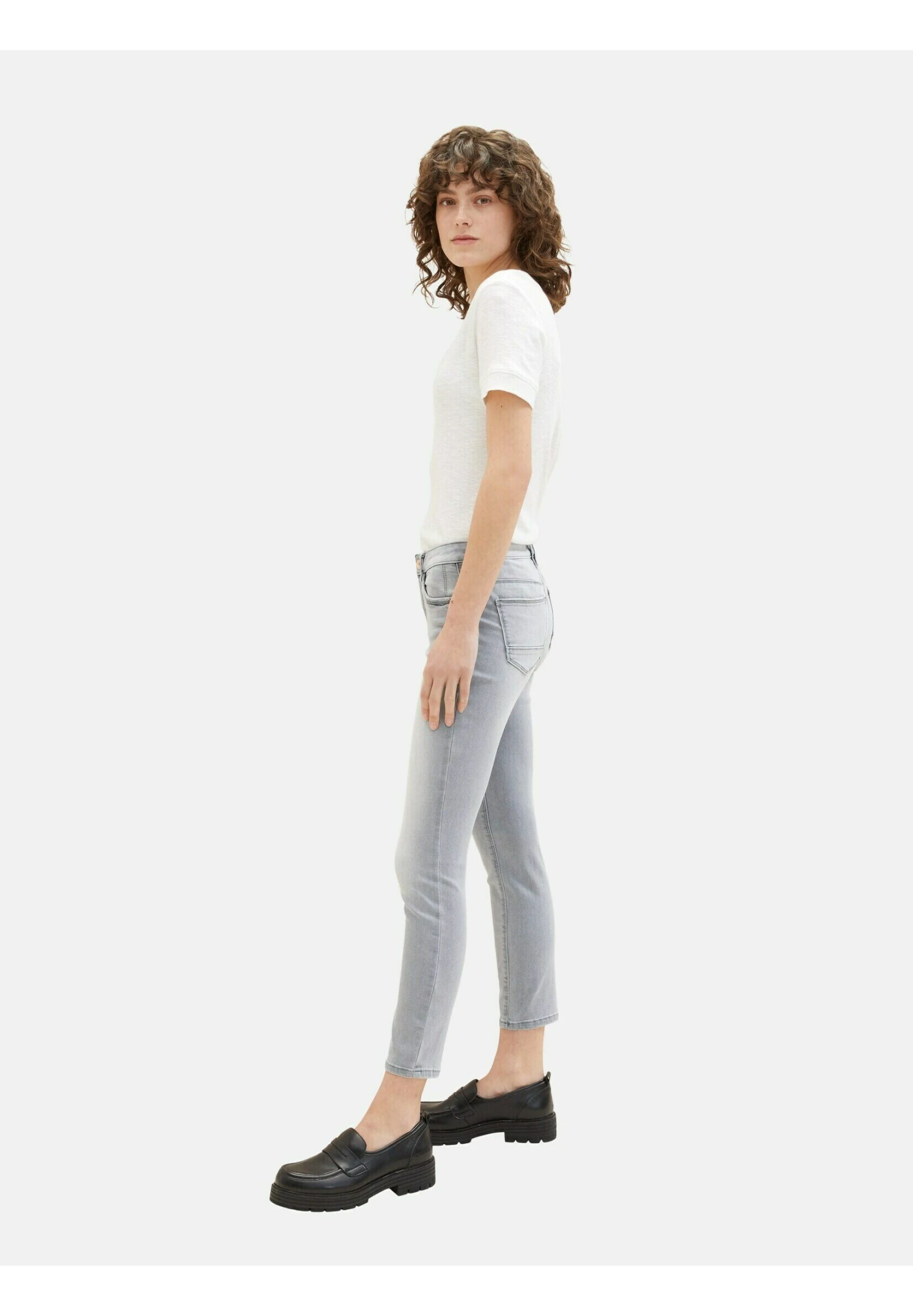 Tom Tailor Alexa Jeans Slim FitUsed Bleached Grey Denim Donna Jeans TO221N0FQ-C11 9 Tom Tailor Alexa Jeans Slim FitUsed Bleached Grey Denim Donna Jeans TO221N0FQ-C11 - immagine 7