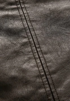 Tom Tailor Giacca In SimilpelleEspresso Brown Fake Leather Uomo Giacche TO222T08V-O12 -Tom Tailor e5bebf7736d2405b9513d0ea321f6da0