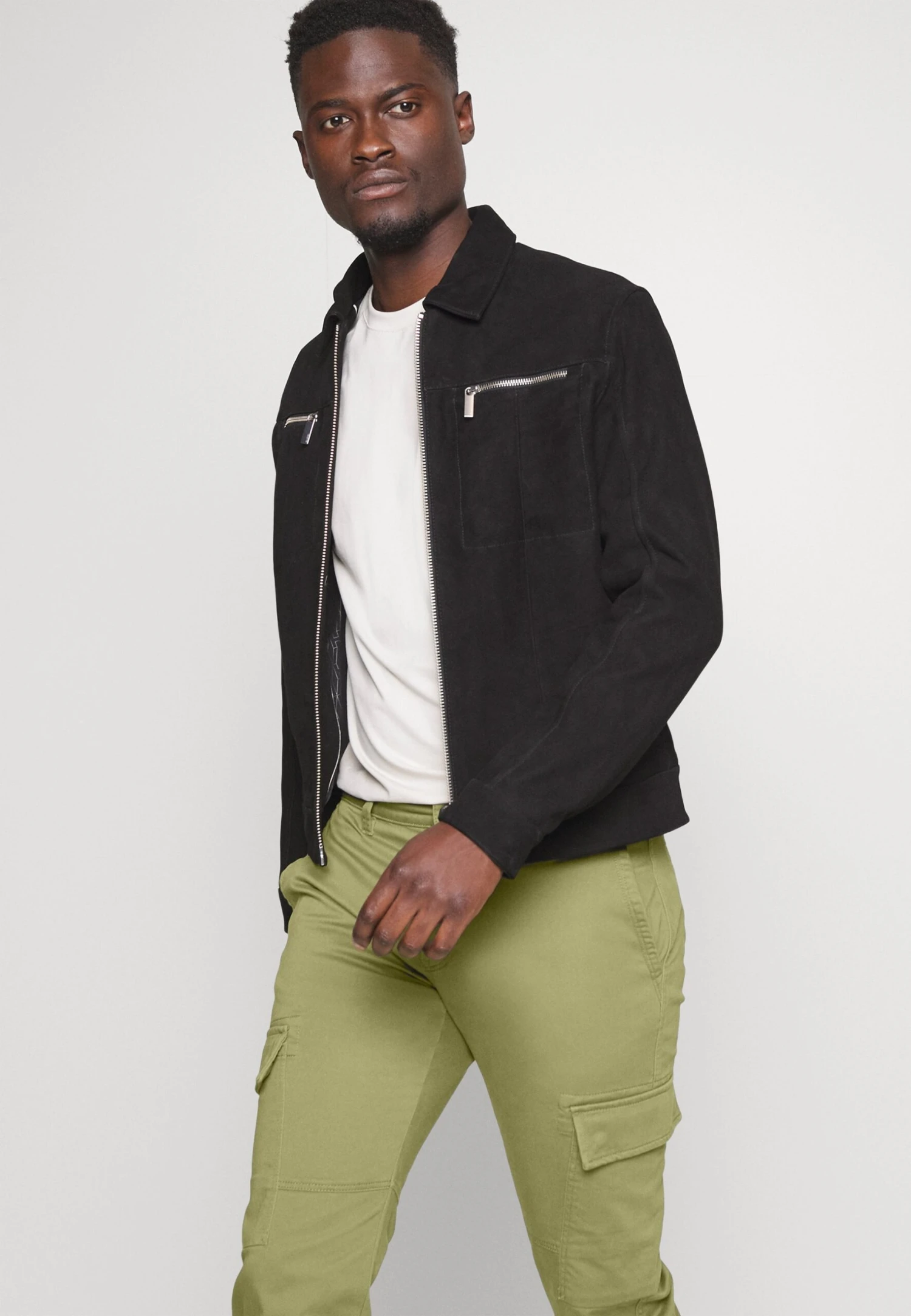 Tom Tailor Pantaloni CargoOlive Branch Green Uomo Pantaloni TO222E06M-M11 6 Tom Tailor Pantaloni CargoOlive Branch Green Uomo Pantaloni TO222E06M-M11 - immagine 4