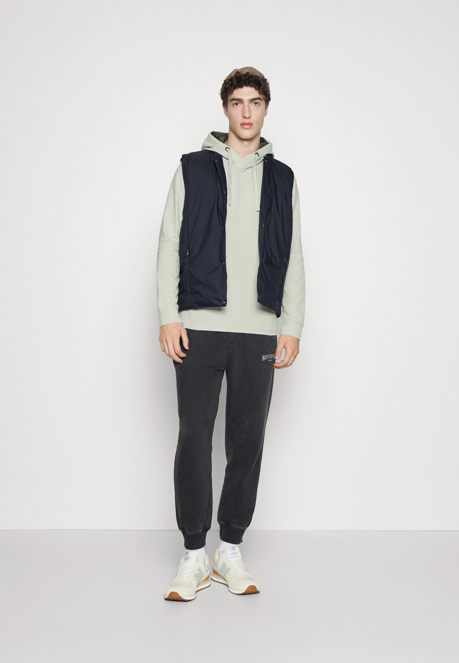 Tom Tailor With HoodFelpaRough Grey Uomo Maglieria E Felpe TO222O14C-C11 4 Tom Tailor With HoodFelpaRough Grey Uomo Maglieria E Felpe TO222O14C-C11 - immagine 2