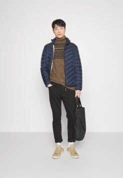 Tom Tailor Light Weight Giacca Da Mezza StagioneSky Captain Blue Uomo Giacche TO222T0DD-K12 -Tom Tailor ea739adda096474f83cb6506cc9f37f0