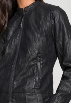 Tom Tailor Faux Leather JacketGiacca Di PelleDeep Black Donna Giacche E Blazer TO221G0AW-Q11 11 Tom Tailor Faux Leather JacketGiacca Di PelleDeep Black Donna Giacche E Blazer TO221G0AW-Q11 -Tom Tailor ebfa5afe77d84008a4ecebe38a4f26d6