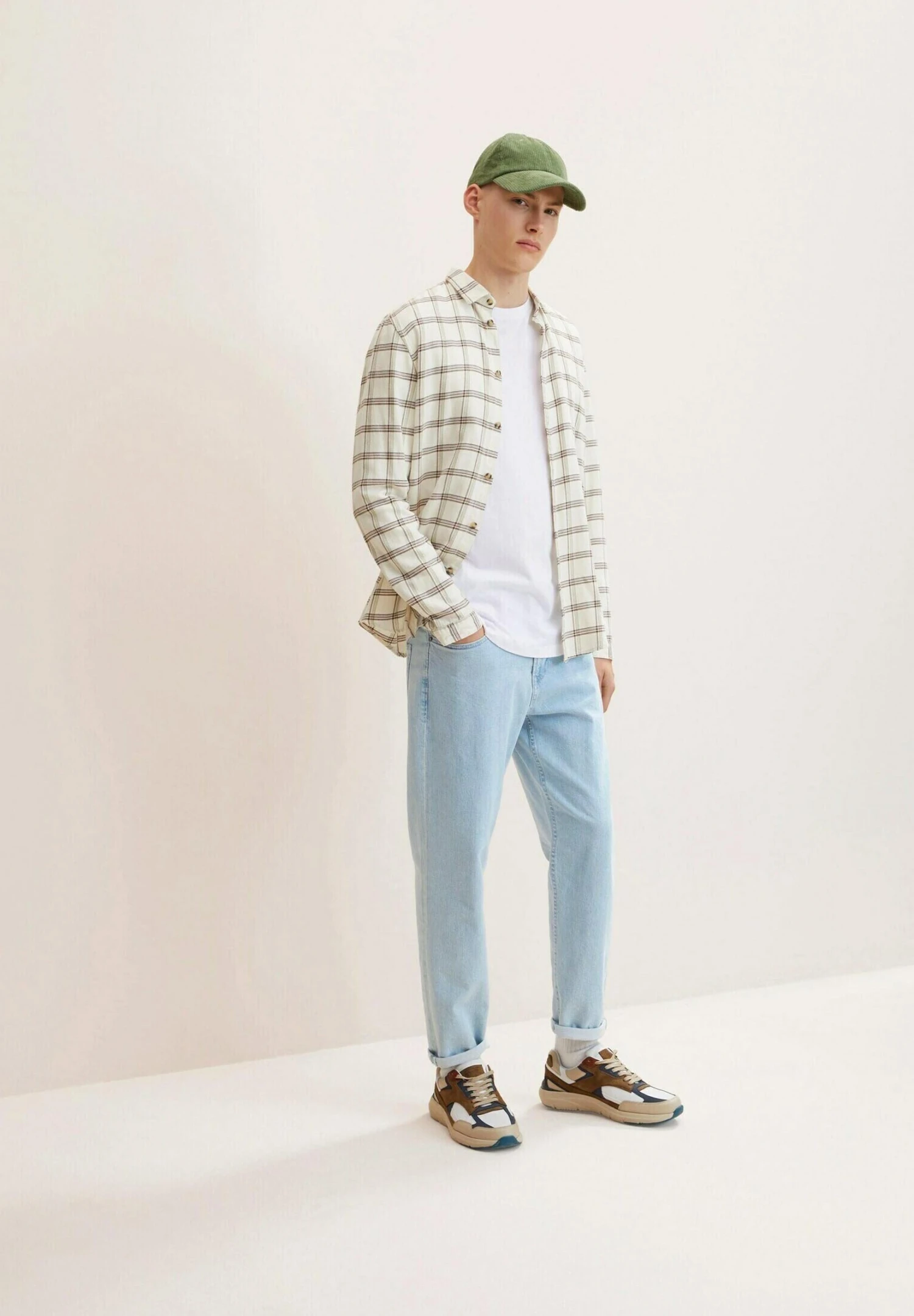 TOM TAILOR Denim LangarmMaglietta A Manica LungaWhite Uomo T-shirt E Polo TO722O18W-A11 4 TOM TAILOR Denim LangarmMaglietta A Manica LungaWhite Uomo T-shirt E Polo TO722O18W-A11 - immagine 2