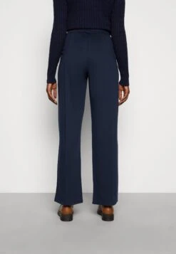 TOM TAILOR Denim Straight Interlock PantsPantaloniSky Captain Blue Donna Pantaloni TO721A0AF-K11 10 TOM TAILOR Denim Straight Interlock PantsPantaloniSky Captain Blue Donna Pantaloni TO721A0AF-K11 -Tom Tailor ee359b7311f74513ad5a2d59096732ae