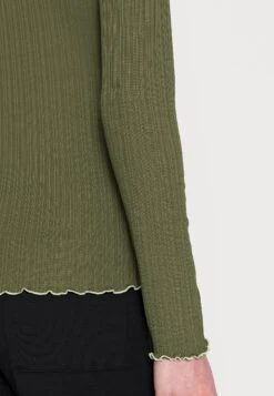 TOM TAILOR Denim Boat Neck LongsleeveMaglietta A Manica LungaCypress Olive Donna T-shirt E Top TO721D0YF-N11 -Tom Tailor efbcadf40f504ea1842c400edcf11c55