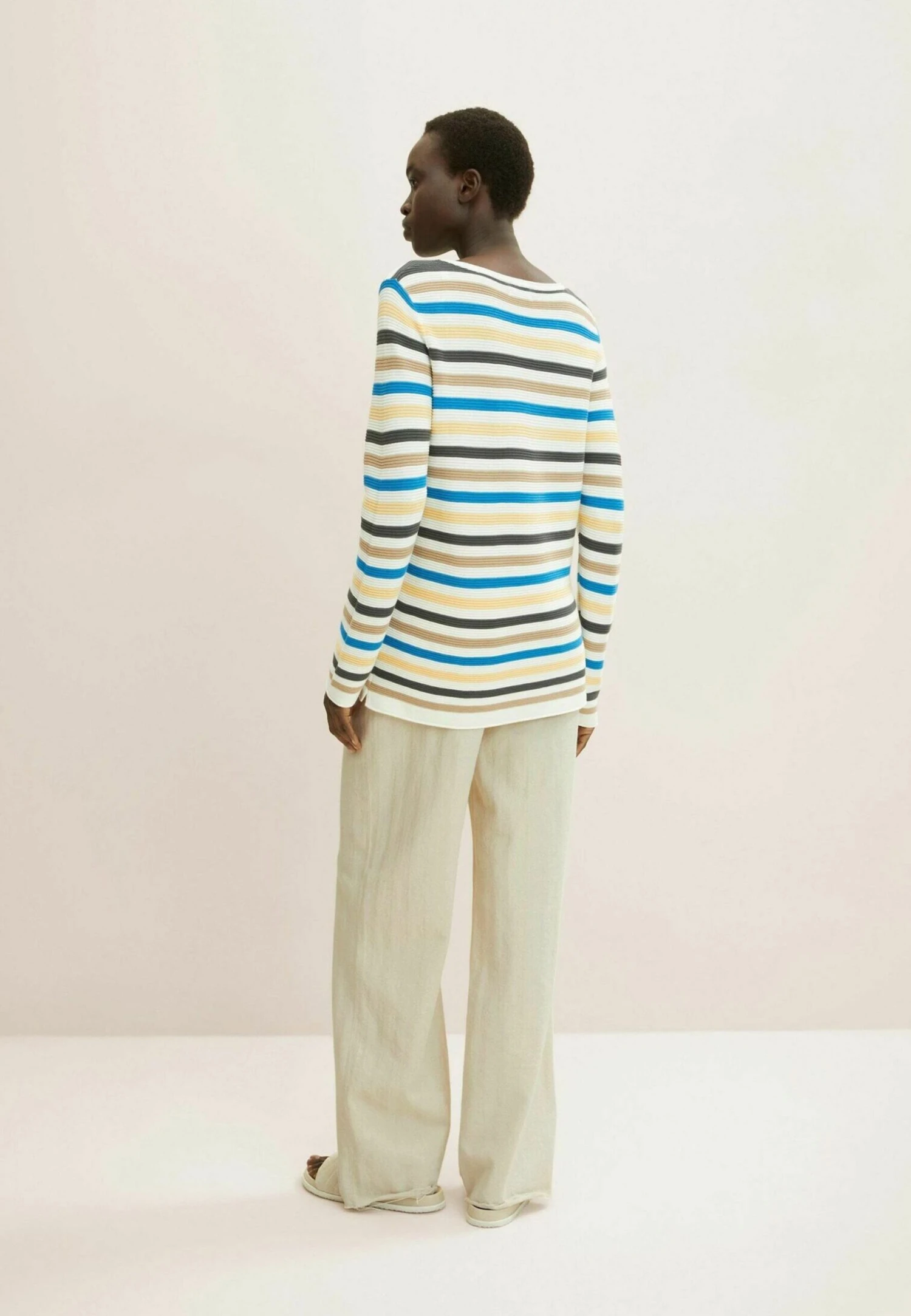 Tom Tailor Knit Jumper With Round NecklineMaglioneBlue Multicolor Stripe Donna Maglieria TO221I0IQ-T12 5 Tom Tailor Knit Jumper With Round NecklineMaglioneBlue Multicolor Stripe Donna Maglieria TO221I0IQ-T12 - immagine 3