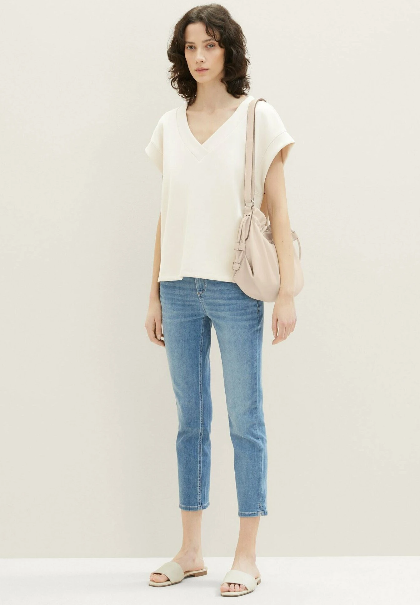 Tom Tailor Alexa Jeans - Jeans Slim Fit - Light Stone Wash Denim 7 Tom Tailor Alexa Jeans - Jeans Slim Fit - Light Stone Wash Denim - immagine 5