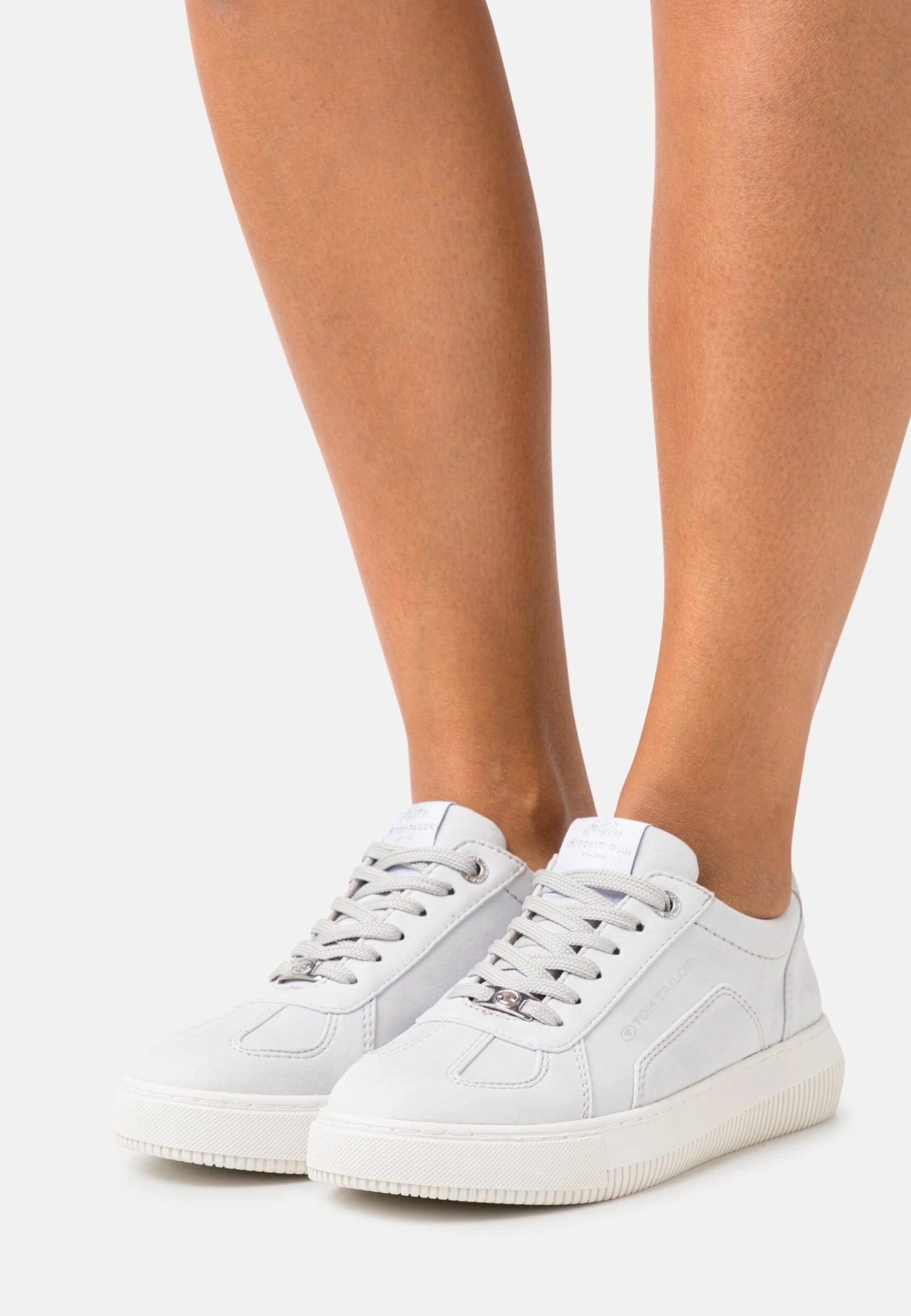 Tom Tailor Sneakers BasseLight Grey Donna Sneakers TO211A0ET-C11 3 Tom Tailor Sneakers BasseLight Grey Donna Sneakers TO211A0ET-C11