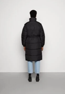 TOM TAILOR Denim Cappotto InvernaleDeep Black Donna Cappotti TO721U04K-Q11 -Tom Tailor f8809a9c560c4ba99460d9401d63cccd