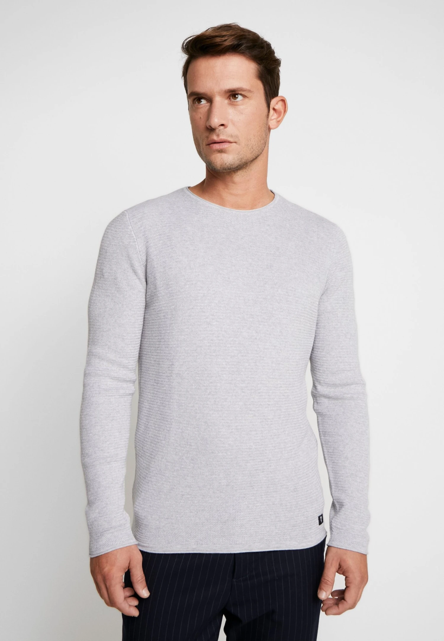 TOM TAILOR Denim Zigzag Structured CrewneckMaglioneLava Stone Grey Melange Uomo Maglieria TO722Q080-C11 3 TOM TAILOR Denim Zigzag Structured CrewneckMaglioneLava Stone Grey Melange Uomo Maglieria TO722Q080-C11
