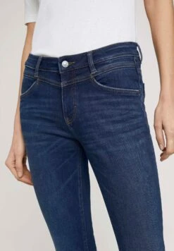 Tom Tailor Alexa StraightJeans A SigarettaDark Stone Wash Denim Donna Jeans TO221N0BW-K11 13 Tom Tailor Alexa StraightJeans A SigarettaDark Stone Wash Denim Donna Jeans TO221N0BW-K11 -Tom Tailor fe6e51eaedbf4c19901c1d2d13e7346c